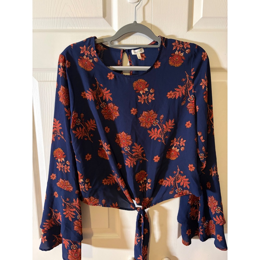Selfie Leslie Navy Blue Floral Tie Front Crop Top Bell Sleeve Blouse Small